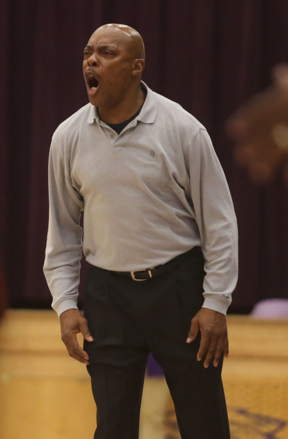 Eisenhower vs MacArthur boys basketball 30 2.25.19.jpg